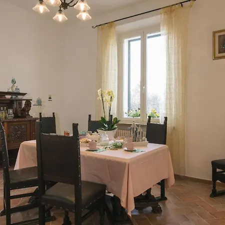 24 Villa