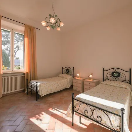 Villa 24 Santa Luce