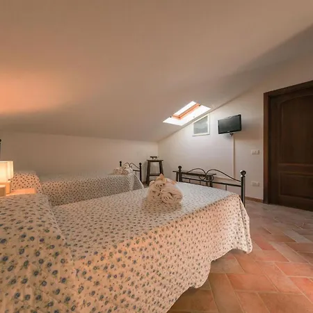Villa 24 Santa Luce